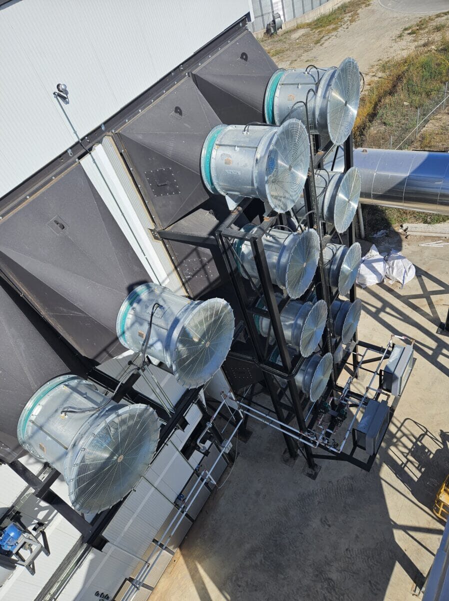 Зерносушилка Buhler, которая работает от твердотопливного теплогенератора